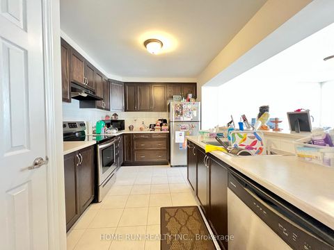 Photo 7 at 347 Pumpkinseed Crescent, Nepean (Half Moon Bay), Ottawa