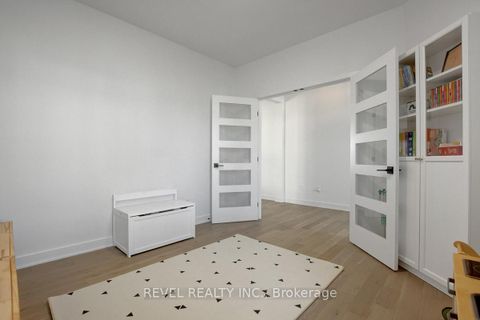 Photo 6 at 1022 Showman Street, Richmond, Stittsville