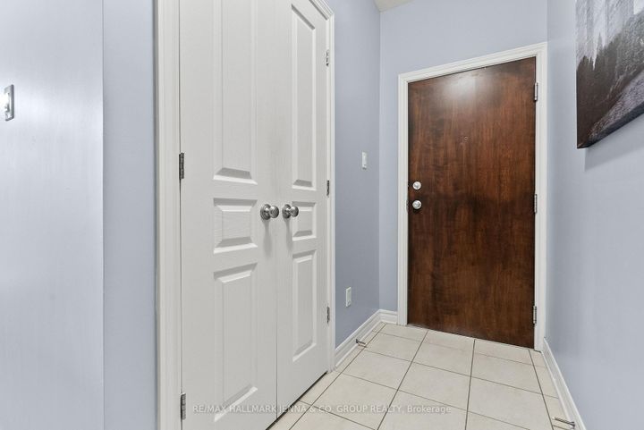 Photo 2 at A - 34 Tadley Private, Nepean (Longfields), Ottawa