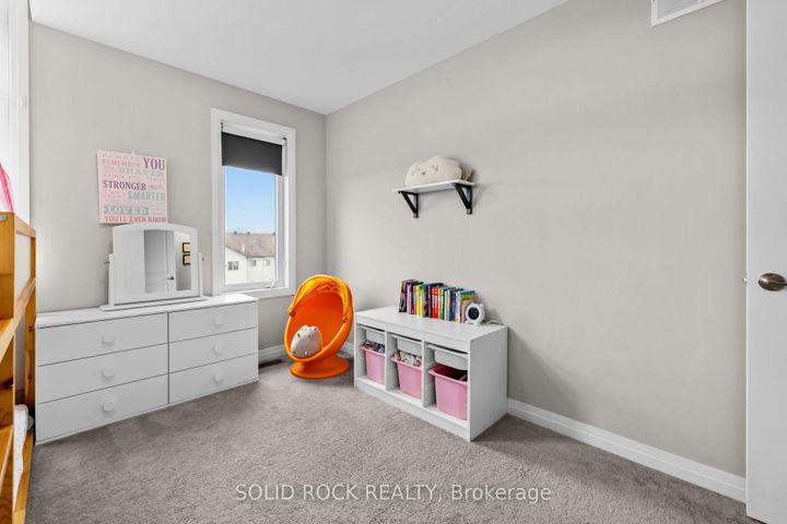 Photo 11 at B - 442 Via Verona Avenue N, Nepean (Longfields), Ottawa