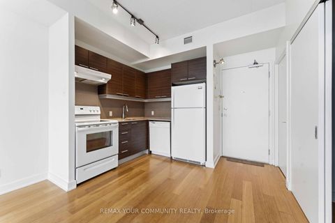 Photo 4 at 431 - 349 McLeod Street, Ottawa Centre