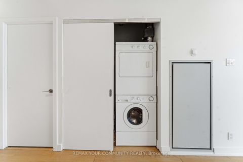 Photo 5 at 431 - 349 McLeod Street, Ottawa Centre