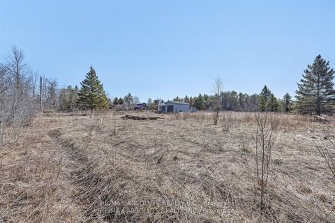 Photo 6 at 18 Wolford Centre Avenue, Merrickville/Wolford Twp, Merrickville