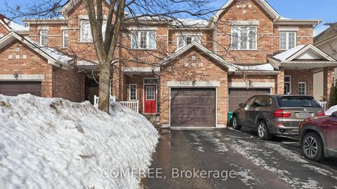Photo 1 at 294 Waymark Crescent, Emerald Meadows/Trailwest, Kanata