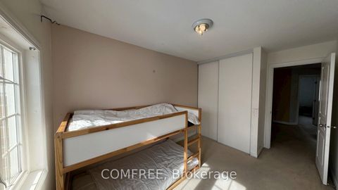 Photo 15 at 294 Waymark Crescent, Emerald Meadows/Trailwest, Kanata