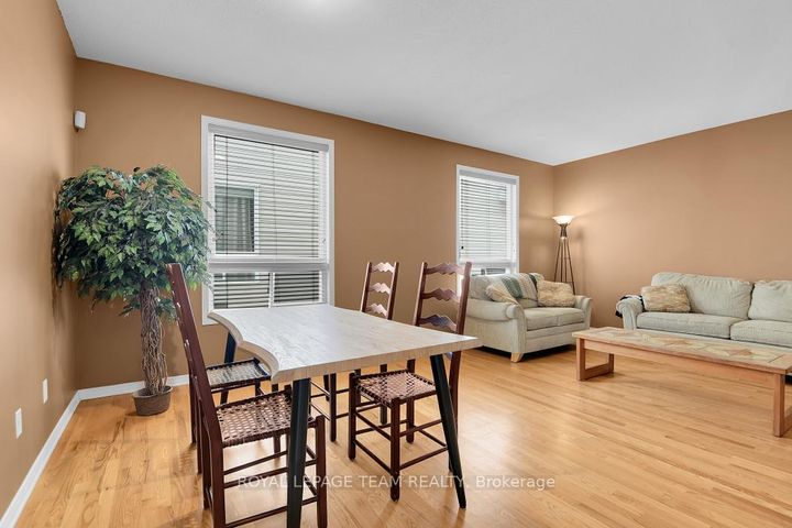 Photo 9 at 162 Redcliff Avenue, Nepean (Longfields), Ottawa