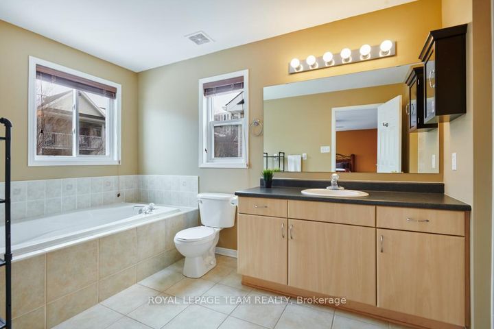 Photo 20 at 162 Redcliff Avenue, Nepean (Longfields), Ottawa