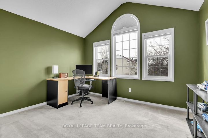 Photo 22 at 162 Redcliff Avenue, Nepean (Longfields), Ottawa