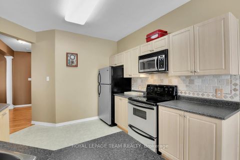 Photo 11 at 162 Redcliff Avenue, Nepean (Longfields), Ottawa