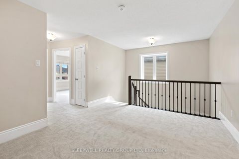 Photo 14 at 320 Lipizzaner Street, Stittsville (South), Stittsville