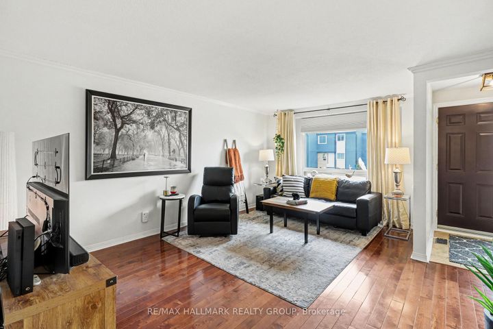 Photo 10 at 16B Spring Grove Lane, Nepean (Pheasant Run), Ottawa