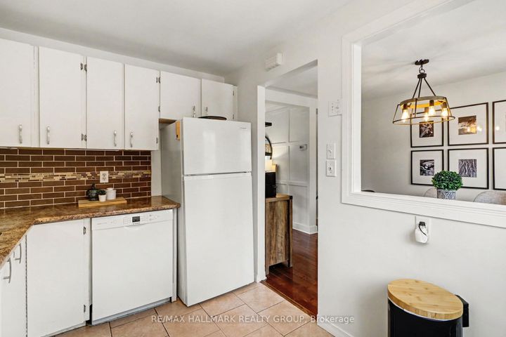 Photo 17 at 16B Spring Grove Lane, Nepean (Pheasant Run), Ottawa