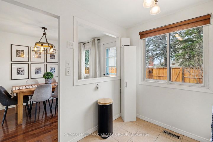 Photo 18 at 16B Spring Grove Lane, Nepean (Pheasant Run), Ottawa