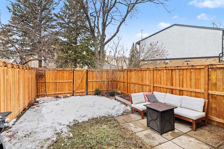 Photo 34 at 16B Spring Grove Lane, Nepean (Pheasant Run), Ottawa