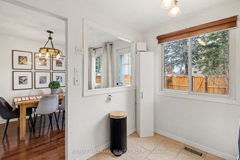 Photo 18 at 16B Spring Grove Lane, Nepean (Pheasant Run), Ottawa