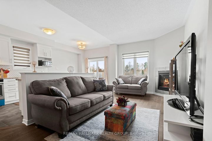 Photo 16 at 618 Via Campanale Avenue, Nepean (Longfields), Ottawa