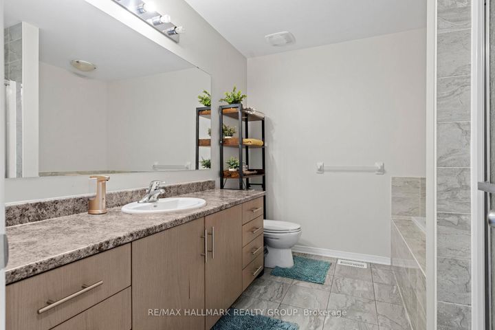 Photo 32 at 618 Via Campanale Avenue, Nepean (Longfields), Ottawa