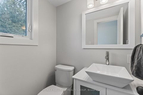 Photo 5 at 27 King Street, Richmond, Stittsville
