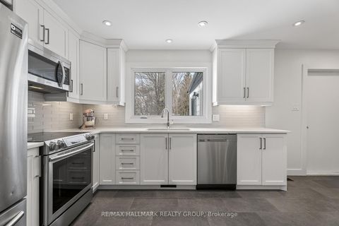 Photo 14 at 27 King Street, Richmond, Stittsville