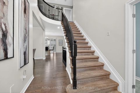Photo 4 at 68 Polo Lane, Emerald Meadows/Trailwest, Kanata