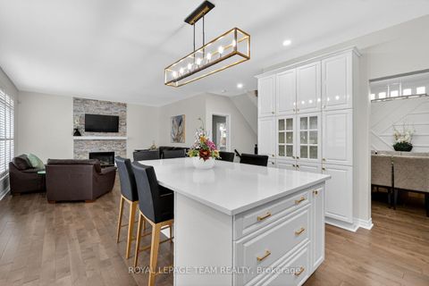 Photo 12 at 68 Polo Lane, Emerald Meadows/Trailwest, Kanata