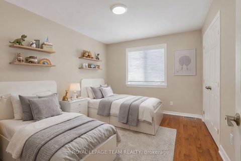 Photo 24 at 68 Polo Lane, Emerald Meadows/Trailwest, Kanata