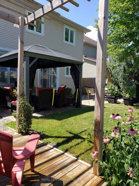 Photo 39 at 68 Polo Lane, Emerald Meadows/Trailwest, Kanata