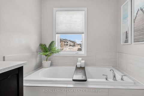 Photo 24 at 375 Meadowbreeze Drive, Emerald Meadows/Trailwest, Kanata