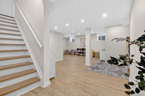 Photo 33 at 375 Meadowbreeze Drive, Emerald Meadows/Trailwest, Kanata