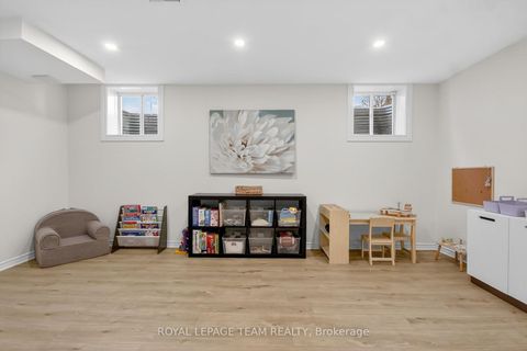 Photo 35 at 375 Meadowbreeze Drive, Emerald Meadows/Trailwest, Kanata