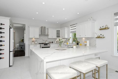 Photo 11 at 365 West Lake Circle, Huntley Ward (South East), Carp