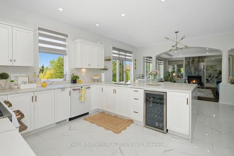 Photo 14 at 365 West Lake Circle, Huntley Ward (South East), Carp