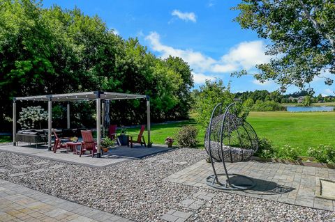 Photo 40 at 365 West Lake Circle, Huntley Ward (South East), Carp