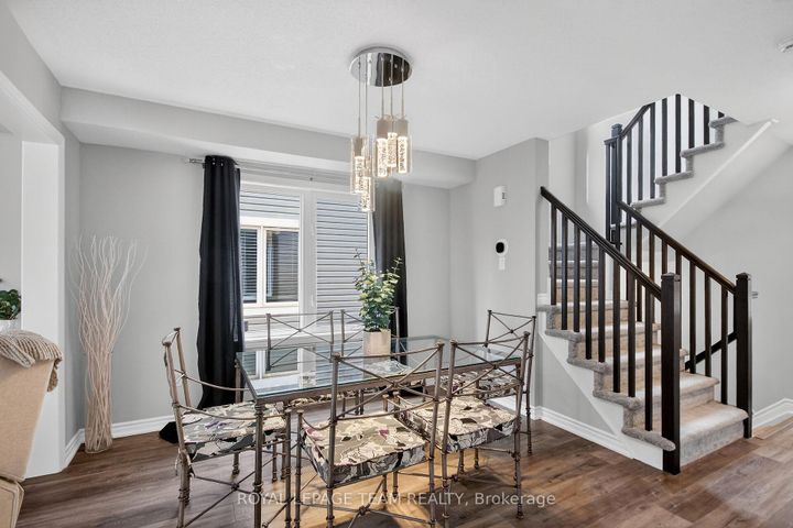 Photo 4 at 626 Bluegill Avenue, Nepean (Half Moon Bay), Ottawa