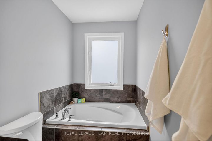 Photo 22 at 626 Bluegill Avenue, Nepean (Half Moon Bay), Ottawa