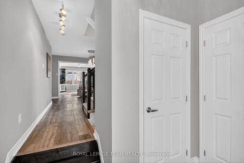Photo 2 at 626 Bluegill Avenue, Nepean (Half Moon Bay), Ottawa