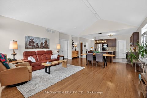 Photo 11 at 127 Elfin Grove W, Emerald Meadows/Trailwest, Kanata