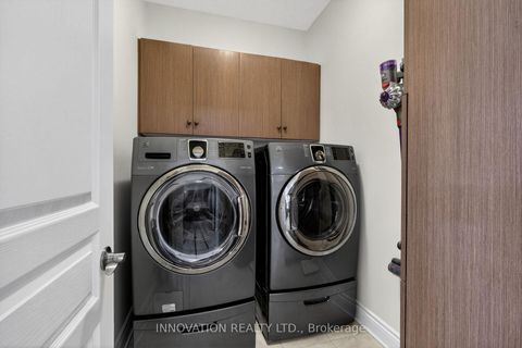 Photo 23 at 127 Elfin Grove W, Emerald Meadows/Trailwest, Kanata