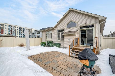 Photo 33 at 127 Elfin Grove W, Emerald Meadows/Trailwest, Kanata