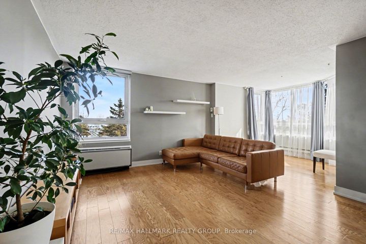 Photo 3 at 616 - 80 Sandcastle Drive, Nepean (Leslie Park), Ottawa