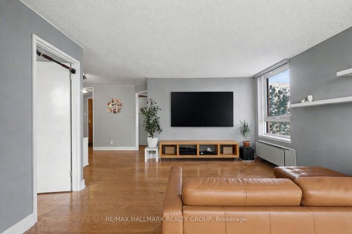 Photo 5 at 616 - 80 Sandcastle Drive, Nepean (Leslie Park), Ottawa
