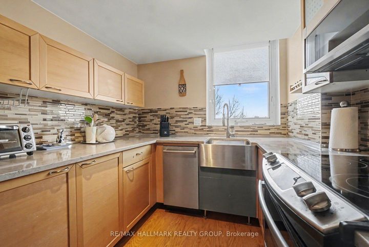 Photo 9 at 616 - 80 Sandcastle Drive, Nepean (Leslie Park), Ottawa