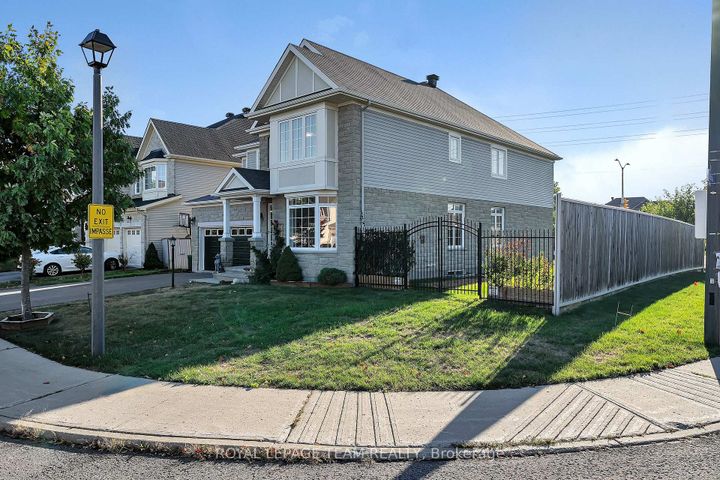 Photo 1 at 200 Kinloch Court, Nepean (Stonebridge), Ottawa