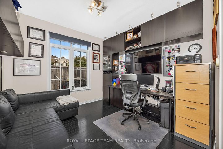 Photo 6 at 200 Kinloch Court, Nepean (Stonebridge), Ottawa