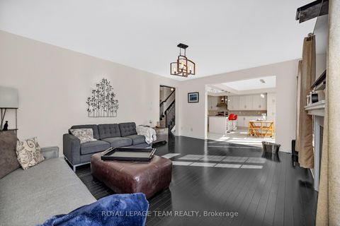 Photo 10 at 200 Kinloch Court, Nepean (Stonebridge), Ottawa
