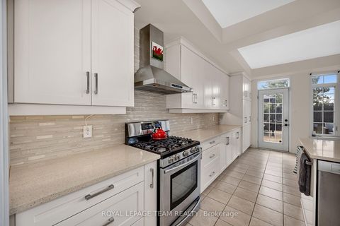Photo 14 at 200 Kinloch Court, Nepean (Stonebridge), Ottawa