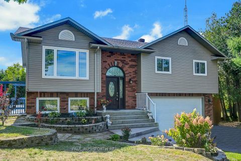 Photo 1 at 242 County 41 Road, Merrickville/Wolford Twp, Merrickville