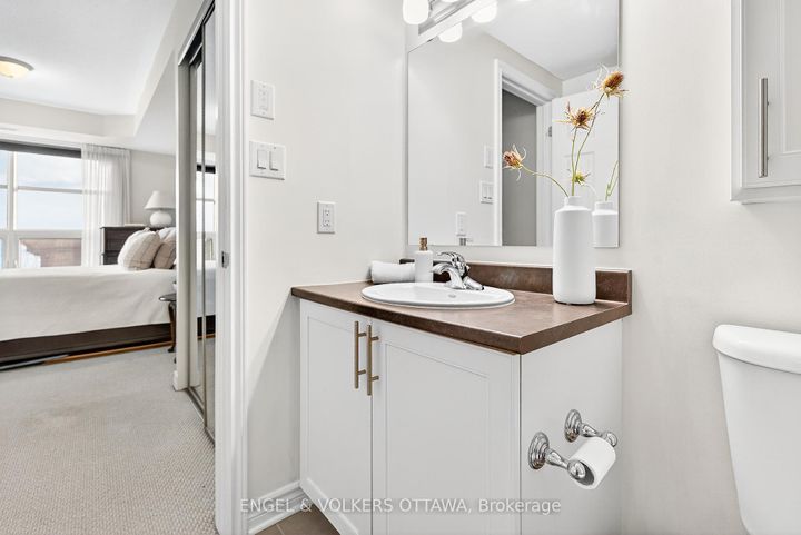 Photo 17 at 302 - 760 Chapman Mills Drive, Nepean (Strandherd), Ottawa