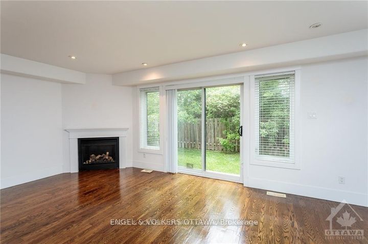 Photo 14 at 144 MONTAUK, Nepean (Carleton Heights), Ottawa