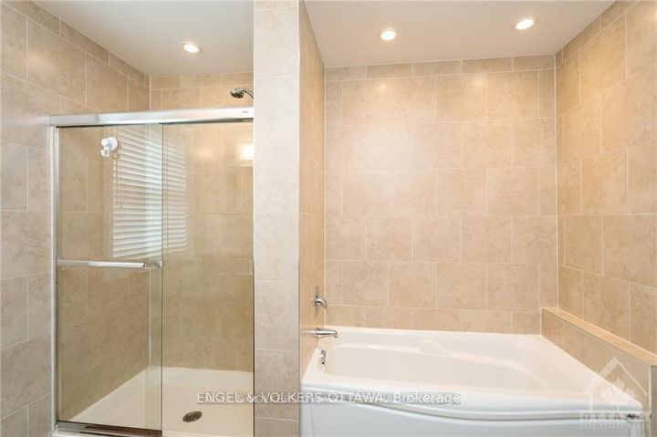 Photo 27 at 144 MONTAUK, Nepean (Carleton Heights), Ottawa
